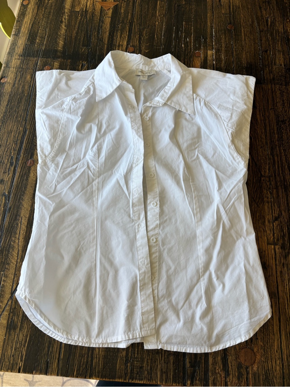 Women's White Short-Sleeve Button-Down Shirt 100% cotton